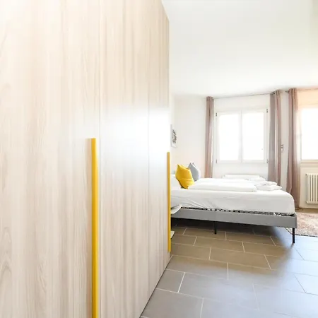 Luna Apartment